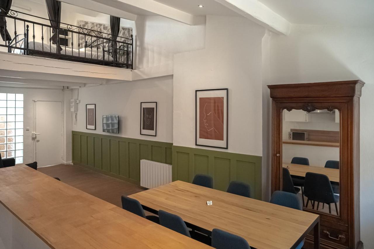 Refuge Familial Urbain En Plein Coeur De Ville Тулон Екстериор снимка
